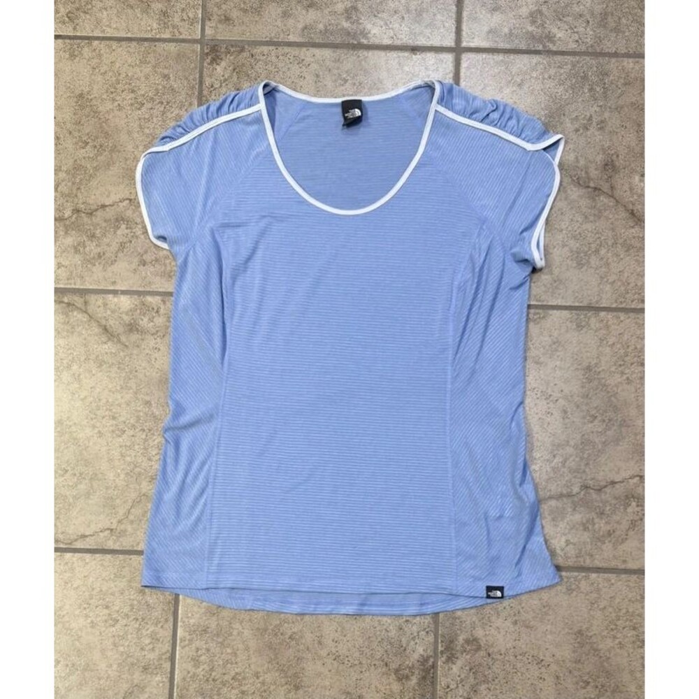 The North Face short-sleeve athletic t-shirt white scoop neckline shoulder trim
